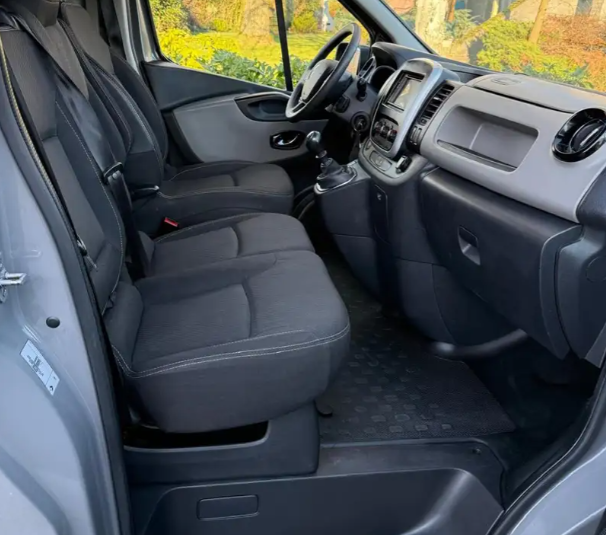 Renault Trafic 1.6 dCi T29 L2H1 Comfort