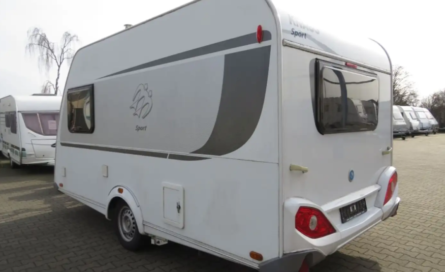 Caravane Knaus Sport 400 avec Mover, porte-vélos