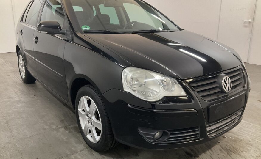 Volkswagen Polo 1,6 Tiptronic