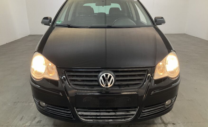 Volkswagen Polo 1,6 Tiptronic