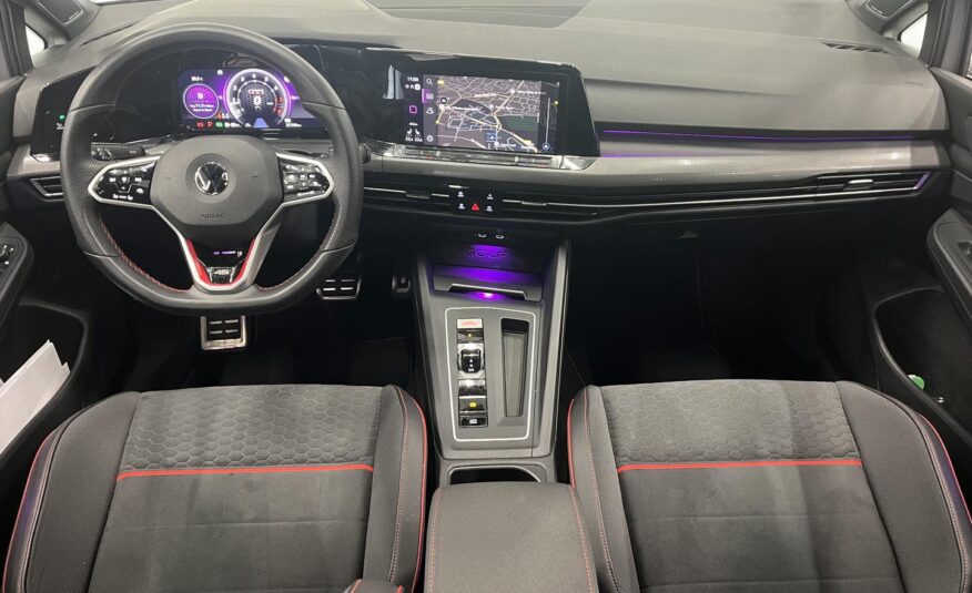 VOLKSWAGEN GOLF 8 2.0 tsi 300 gti