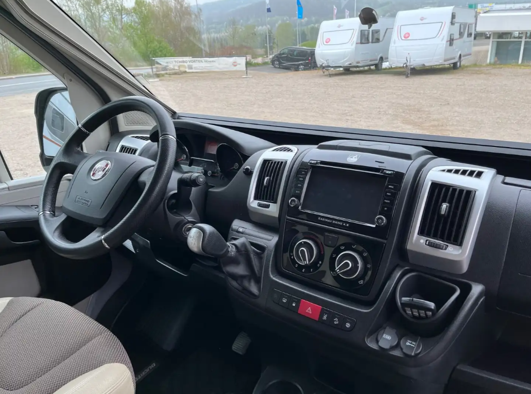 Adria Matrix 670 SL Platinum motorhome