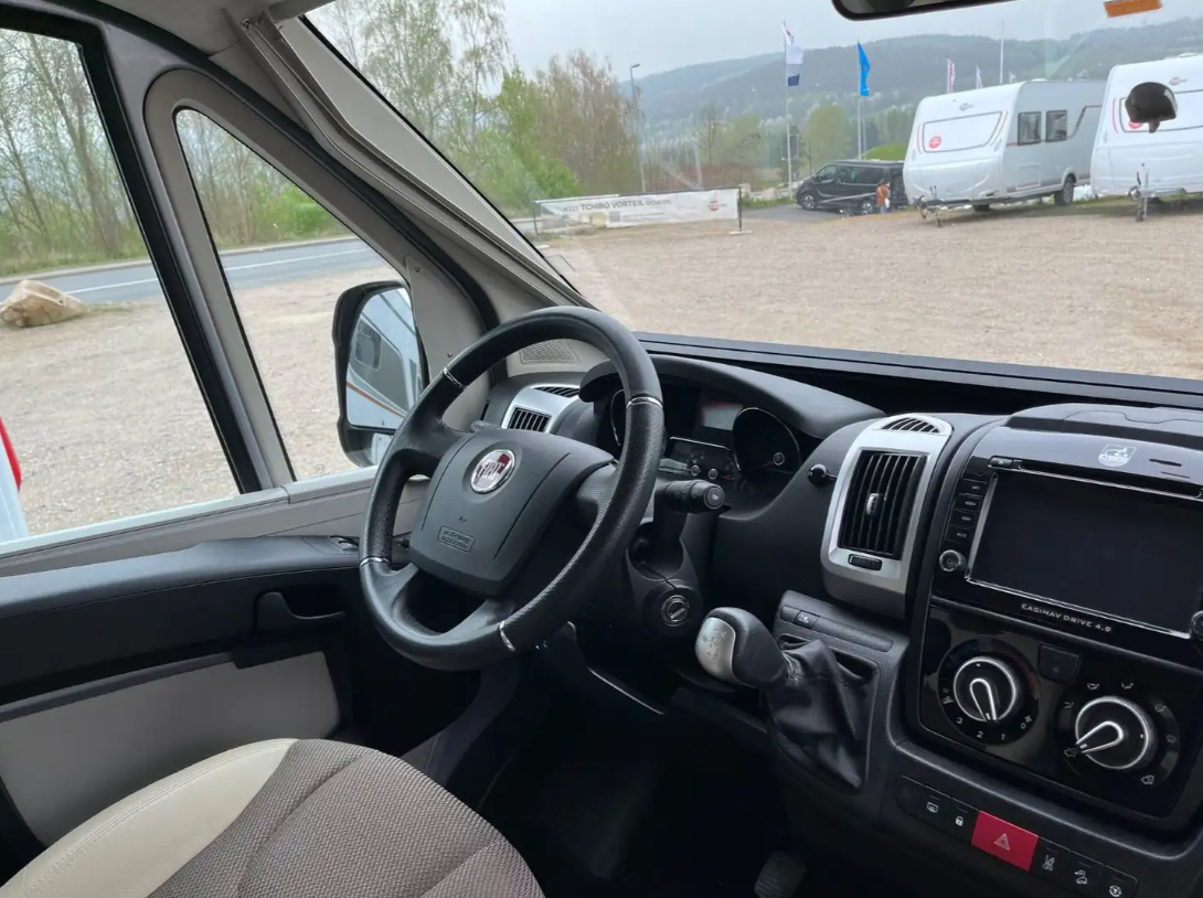 Adria Matrix 670 SL Platinum motorhome