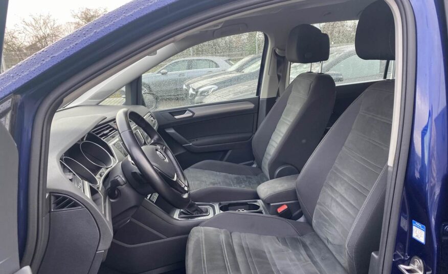 VOLKSWAGEN Touran 2,0 TDI BMT DSG
