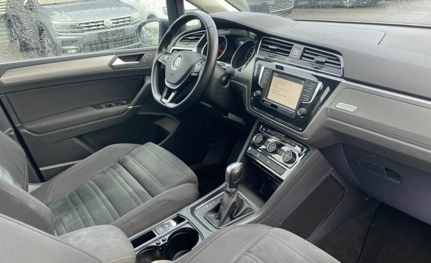 VOLKSWAGEN Touran 2,0 TDI BMT DSG