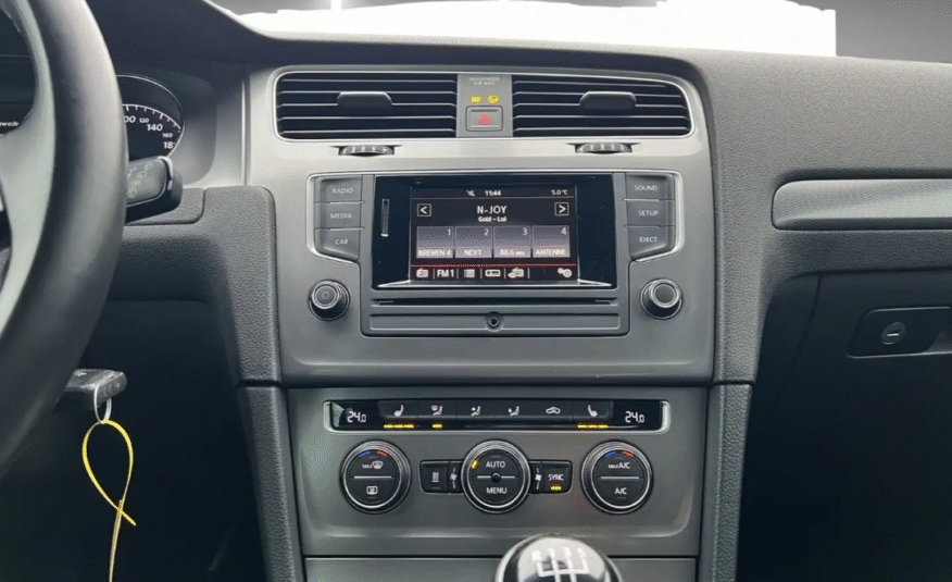 Volkswagen Golf VII Lim. Lounge