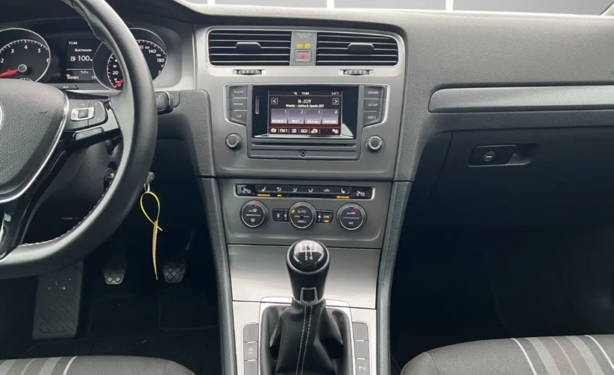 Volkswagen Golf VII Lim. Lounge