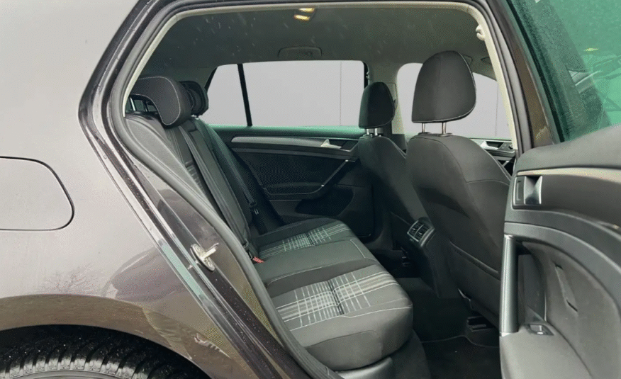Volkswagen Golf VII Lim. Lounge