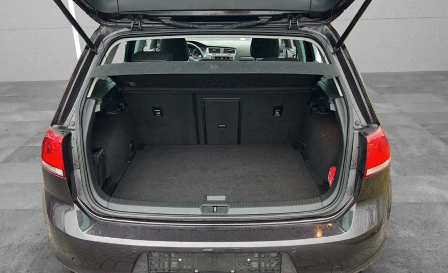 Volkswagen Golf VII Lim. Lounge