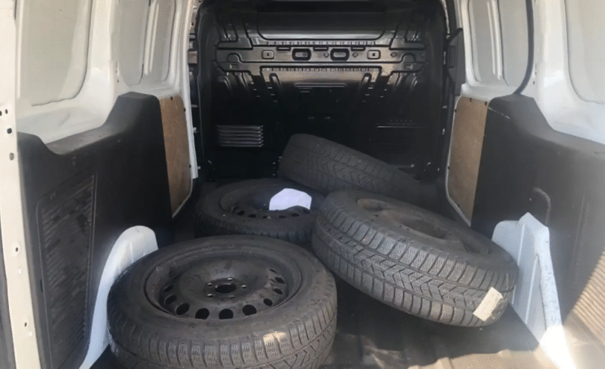 Ford Transit Connect Long