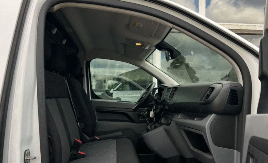 Peugeot Expert 2.0 HDI PREMIUM L3H1