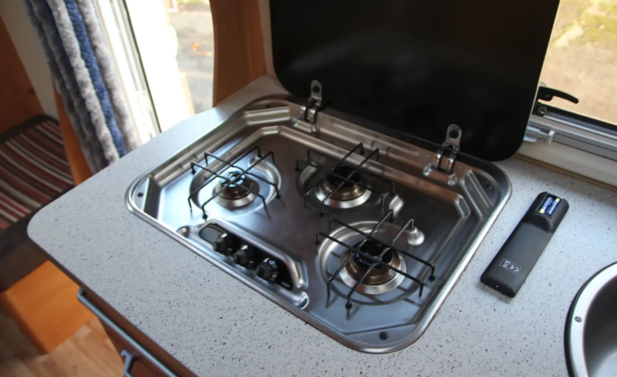 Euramobil Fiat Ducato 130 avec capucine