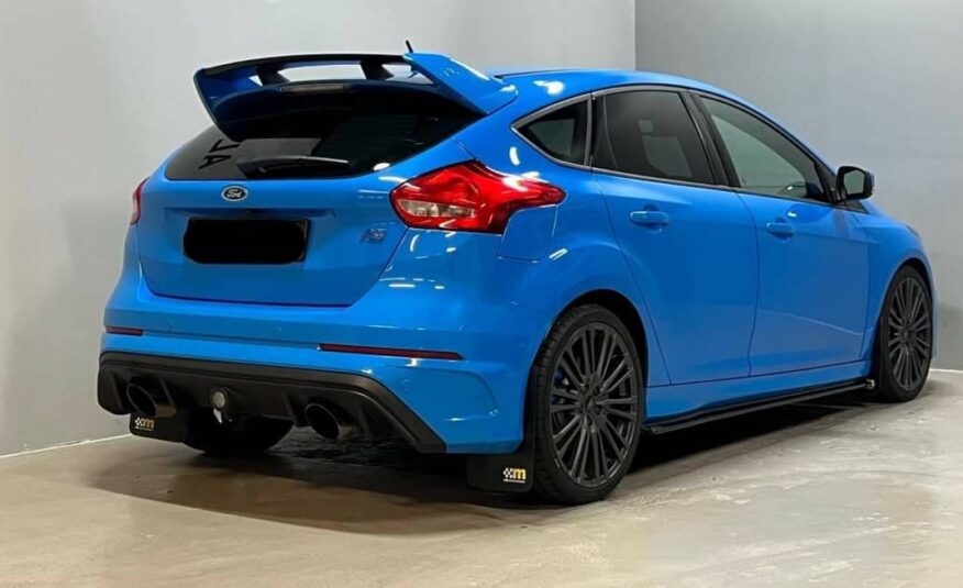 Ford Focus RS 350HK AWD/Brembo/Recaro/Miltech