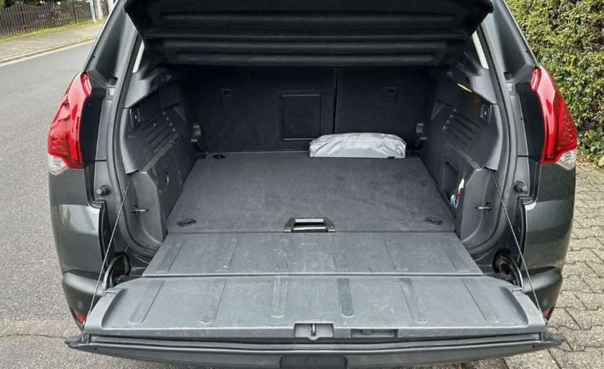 Peugeot 3008 Allure con techo solar