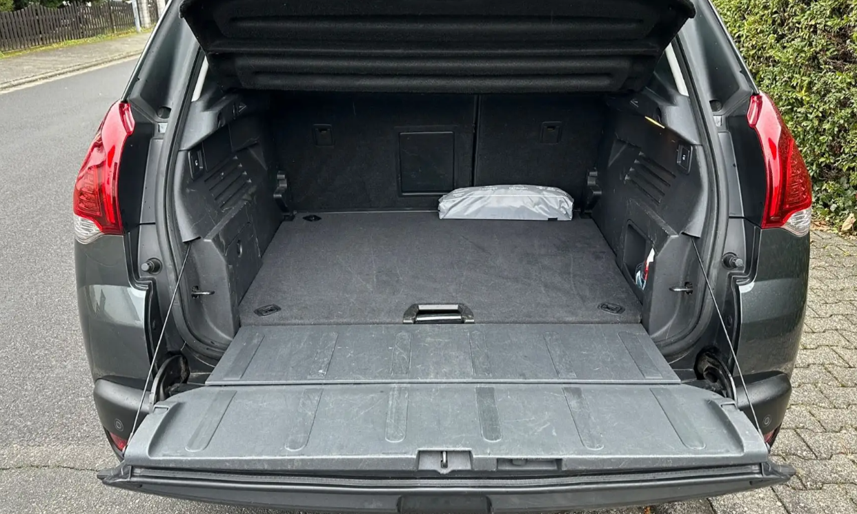 Peugeot 3008 Allure con techo solar