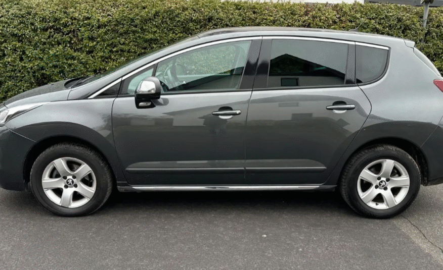 Peugeot 3008 Allure con techo solar