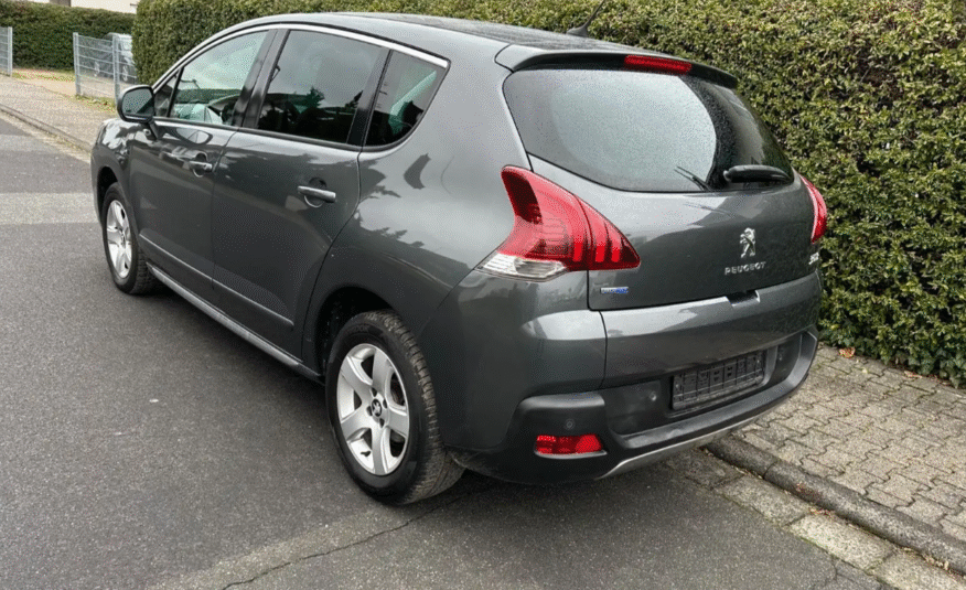 Peugeot 3008 Allure con techo solar