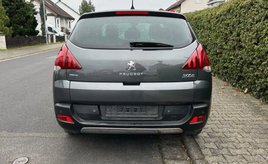 Peugeot 3008 Allure con techo solar