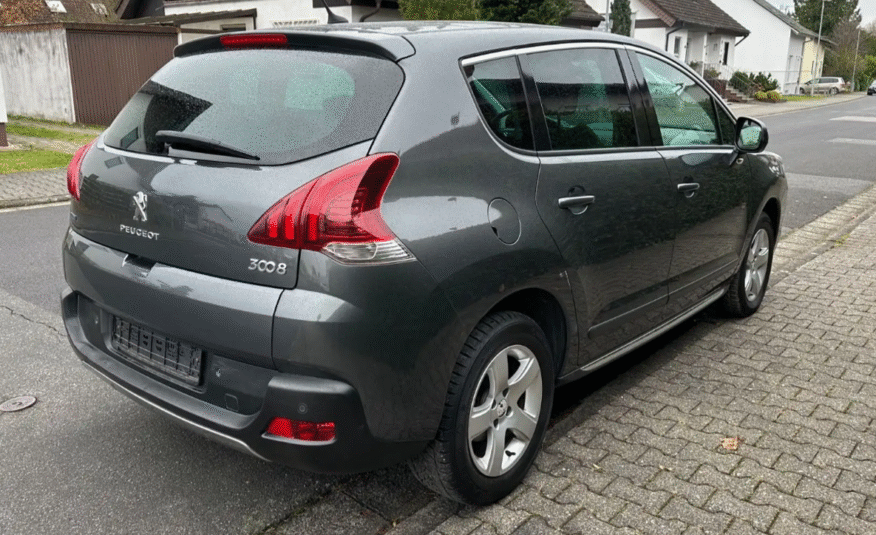 Peugeot 3008 Allure con techo solar