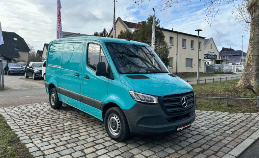 Mercedes-Benz Sprinter 214 L1H1