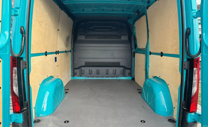 Mercedes-Benz Sprinter 214 L1H1