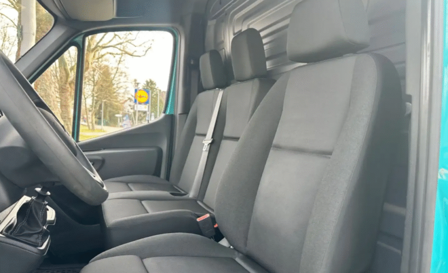 Mercedes-Benz Sprinter 214 L1H1