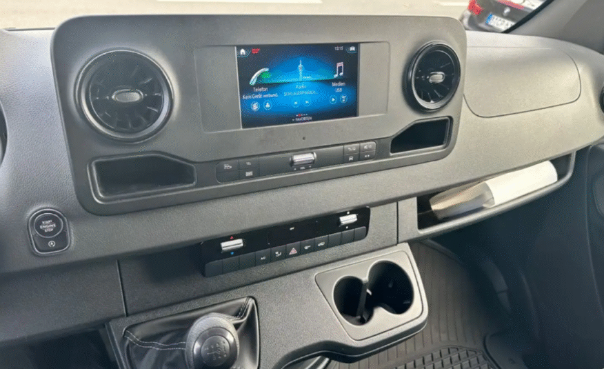 Mercedes-Benz Sprinter 214 L1H1