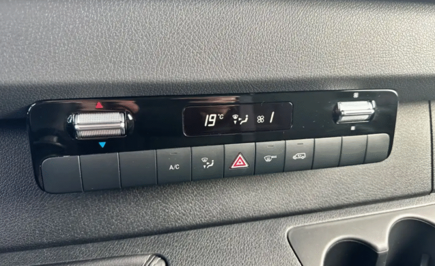 Mercedes-Benz Sprinter 214 L1H1