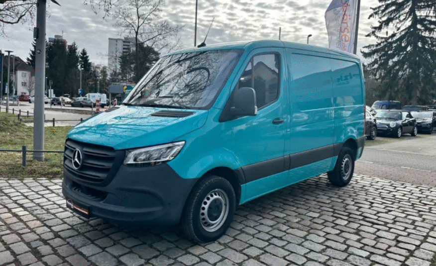 Mercedes-Benz Sprinter 214 L1H1