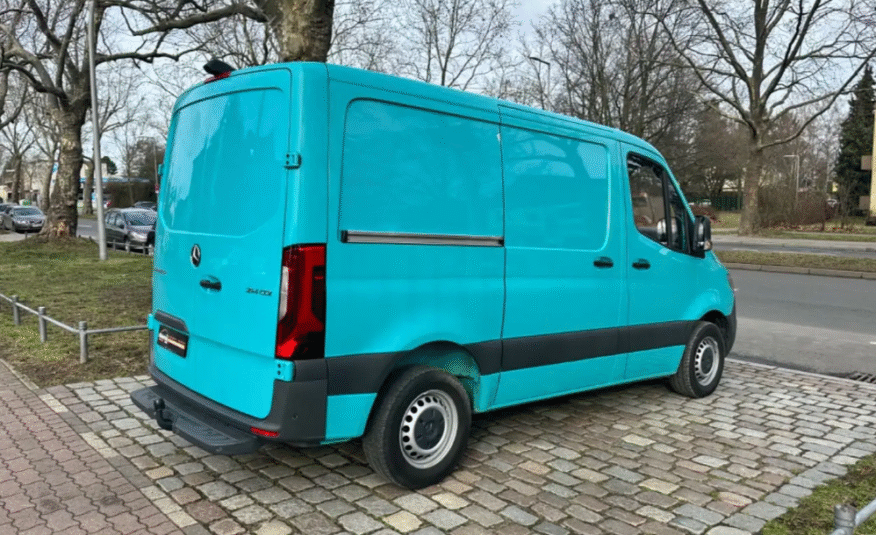 Mercedes-Benz Sprinter 214 L1H1