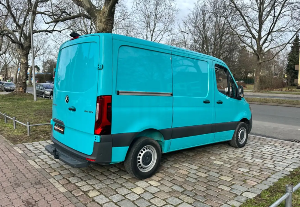 Mercedes-Benz Sprinter 214 L1H1