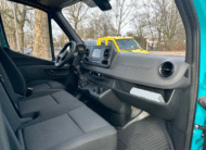 Mercedes-Benz Sprinter 214 L1H1