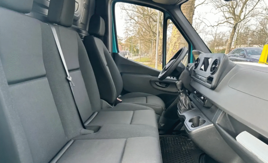 Mercedes-Benz Sprinter 214 L1H1