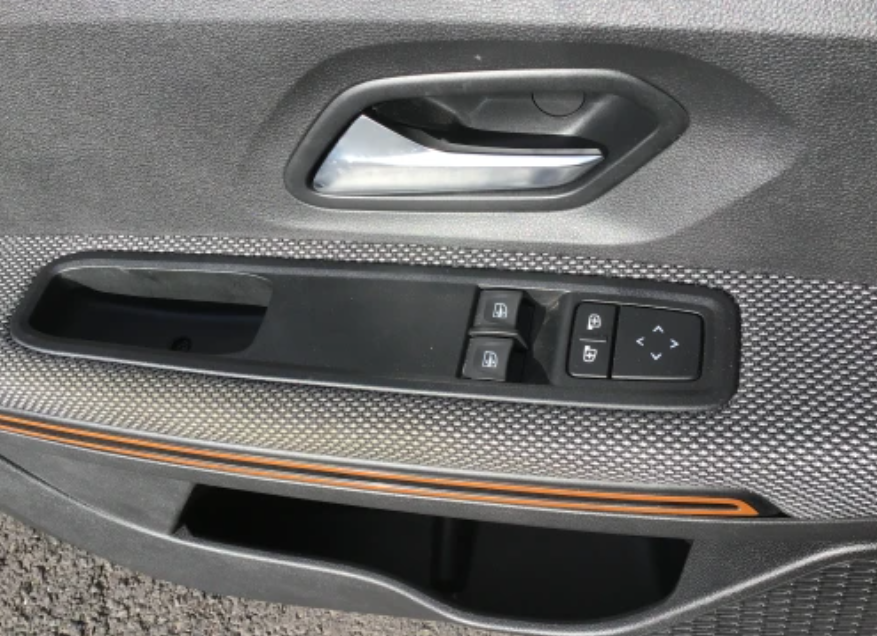 Dacia SANDERO ECO-G 100 Stepway Confort