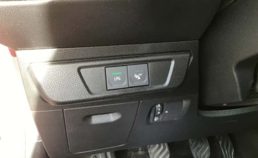 Dacia SANDERO ECO-G 100 Stepway Confort