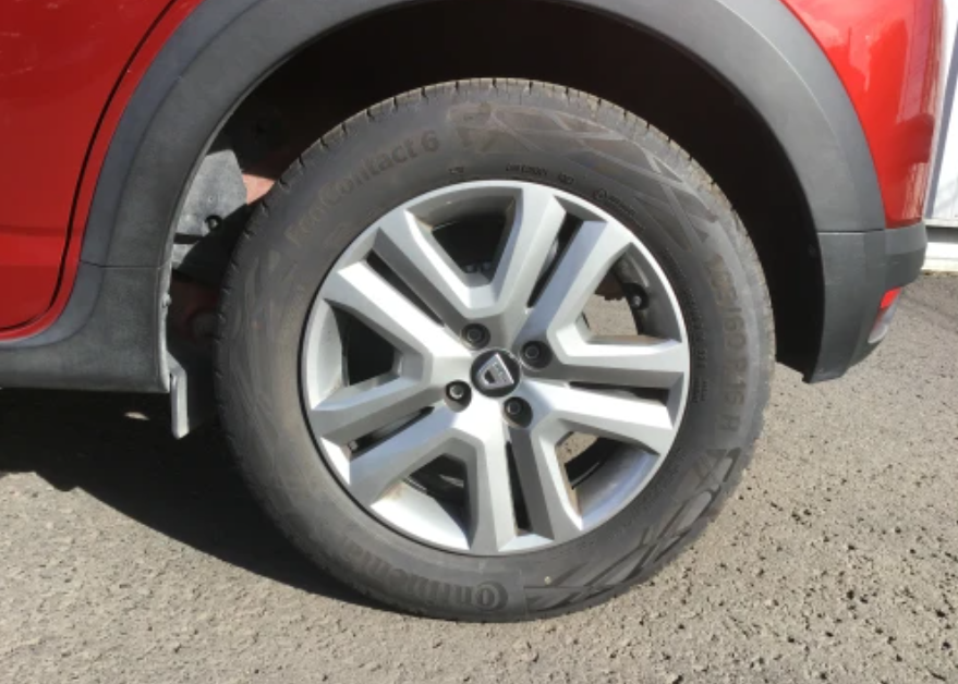 Dacia SANDERO ECO-G 100 Stepway Confort