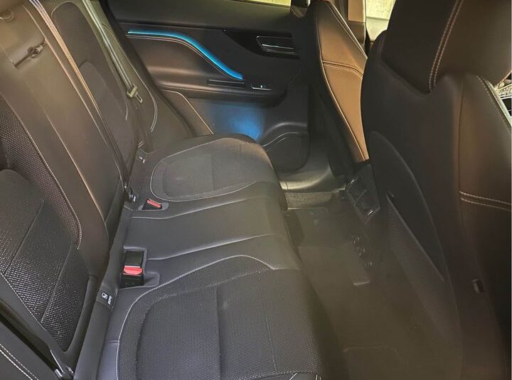 Jaguar F-PACE 2.0D 240CH R-SPORT