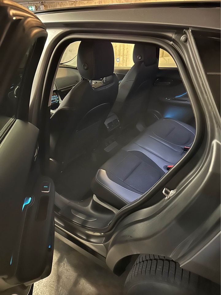 Jaguar F-PACE 2.0D 240CH R-SPORT