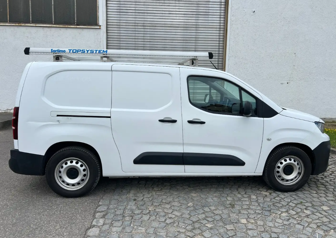 Peugeot Partner Premium L2H1