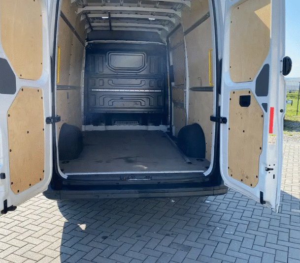 Volkswagen Crafter Box 35 toit haut