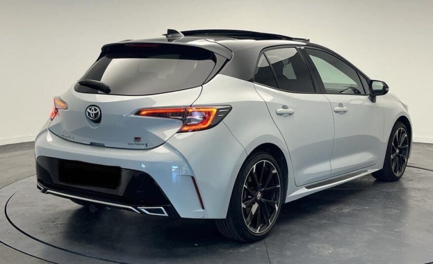 Toyota Corolla HYBRIDE 184 MY22 GR Sport