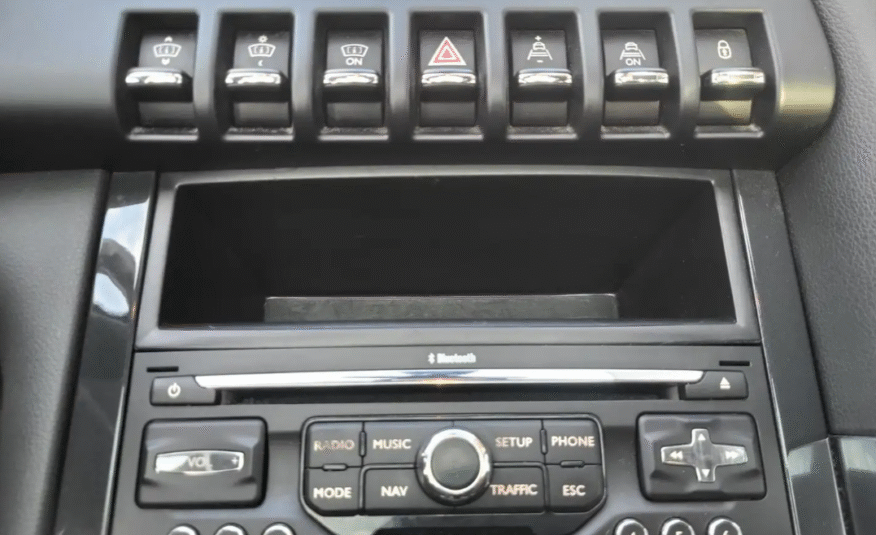 Peugeot 3008 Allure 1.6T toit panoramique