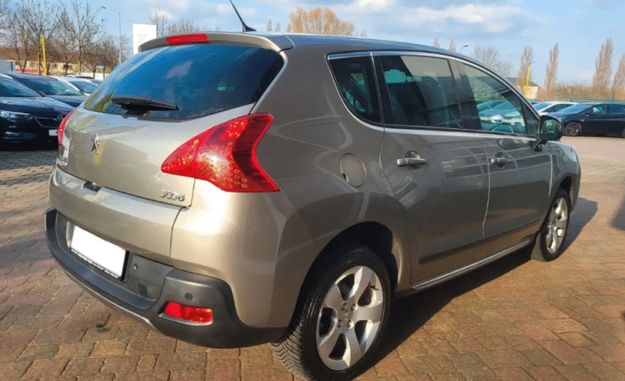 Peugeot 3008 Allure 1.6T toit panoramique