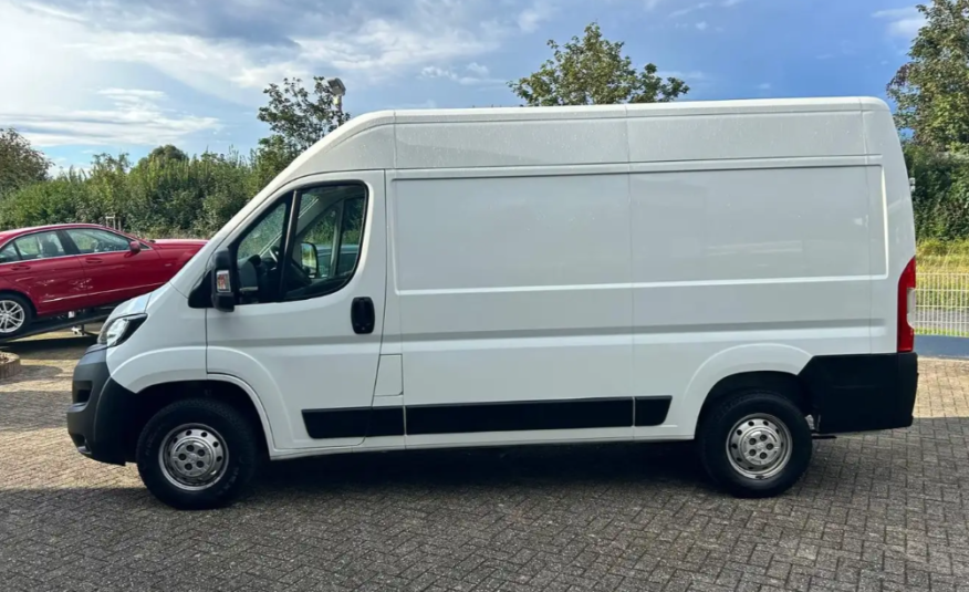 Peugeot Boxeur L2H2 Pro BlueHDi 140 Ch