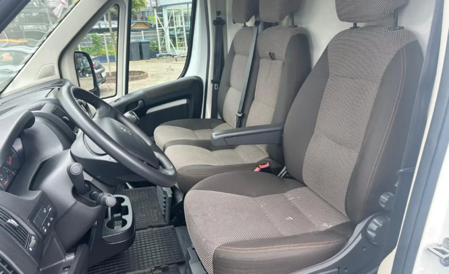Peugeot Boxeur L2H2 Pro BlueHDi 140 Ch