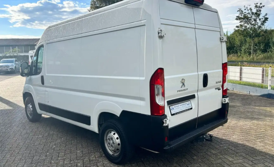 Peugeot Boxeur L2H2 Pro BlueHDi 140 Ch