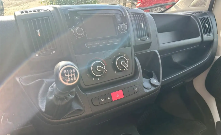 Peugeot Boxeur L2H2 Pro BlueHDi 140 Ch