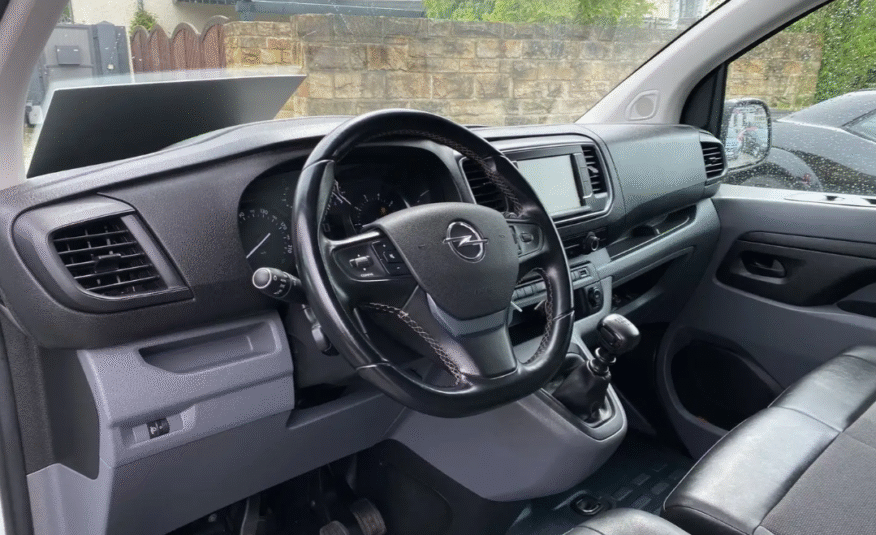 Opel Vivaro Cargo Edition M 2.0