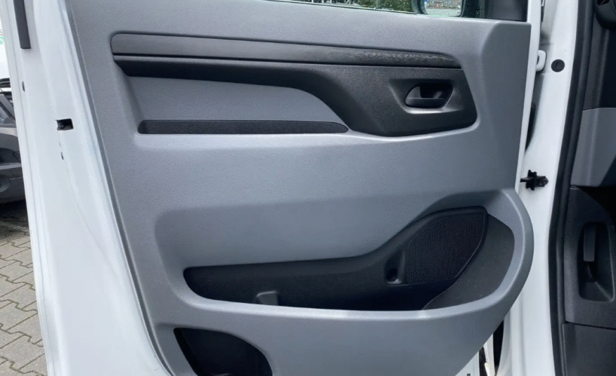 Opel Vivaro Cargo Edition M 2.0