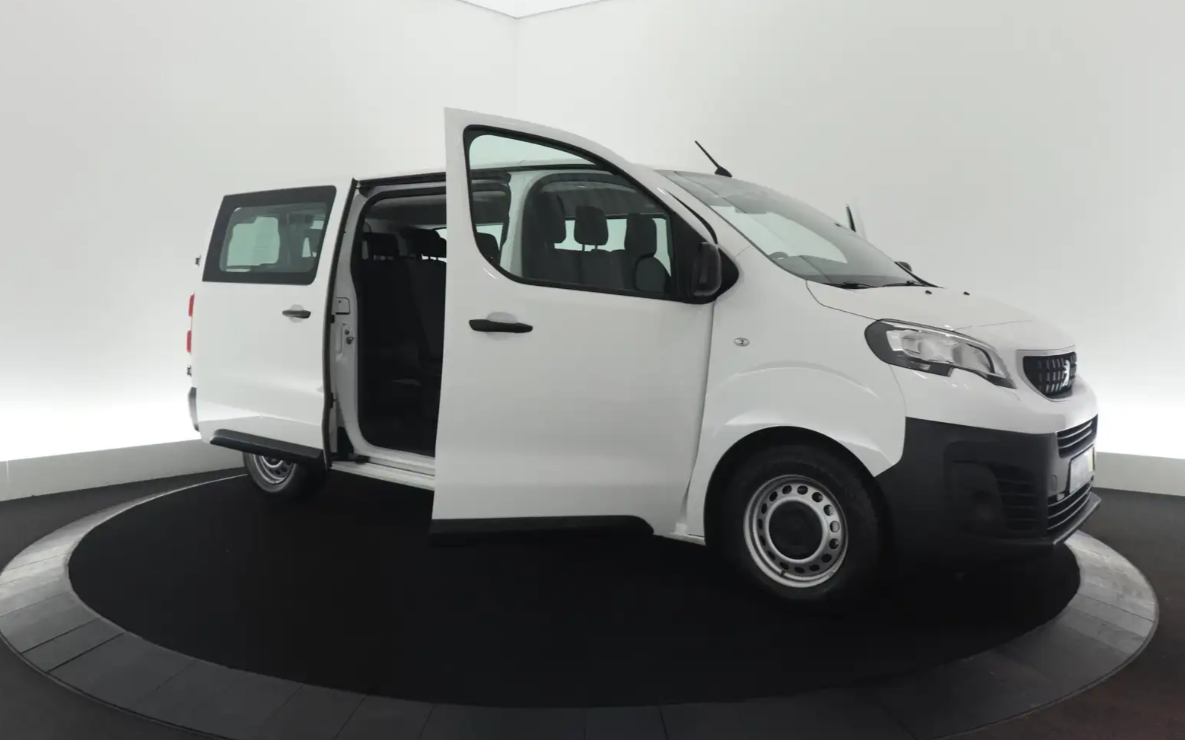 Peugeot Expert 1.5 BlueHDi 120 Long 9 Places